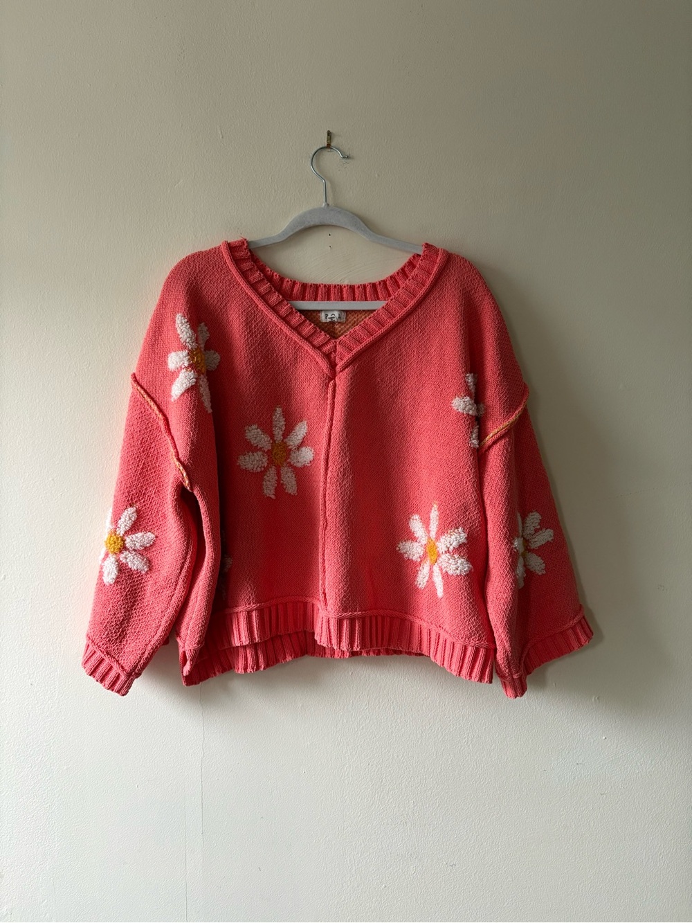 Pol Daisy V-Neck Women's Sweater - Size S